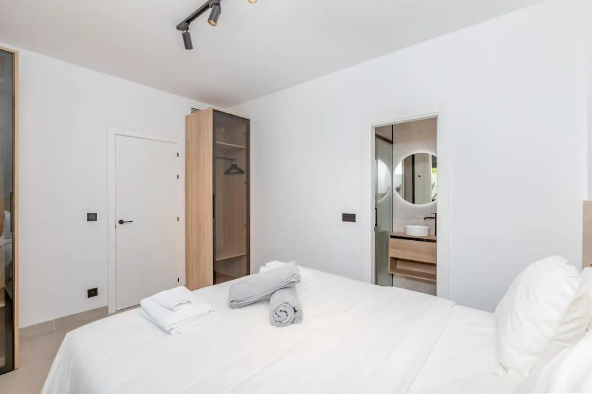 Villa Vega Luxury Living Premium Features Gym Jacuzzi Marbella