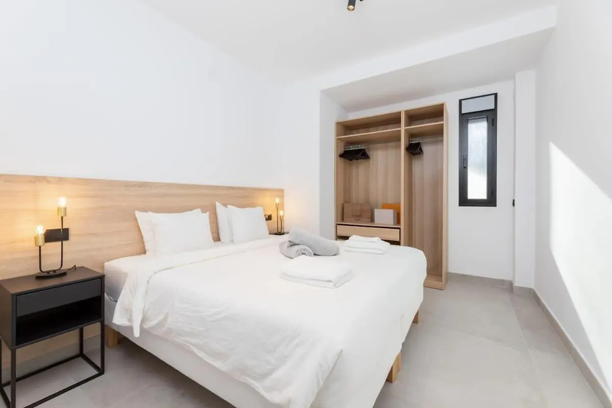 Villa Vega Luxury Living Premium Features Gym Jacuzzi Marbella