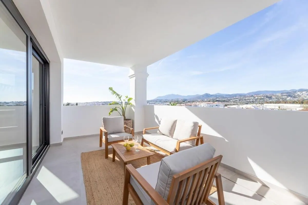 Villa Vega Luxury Living Premium Features Gym Jacuzzi Marbella
