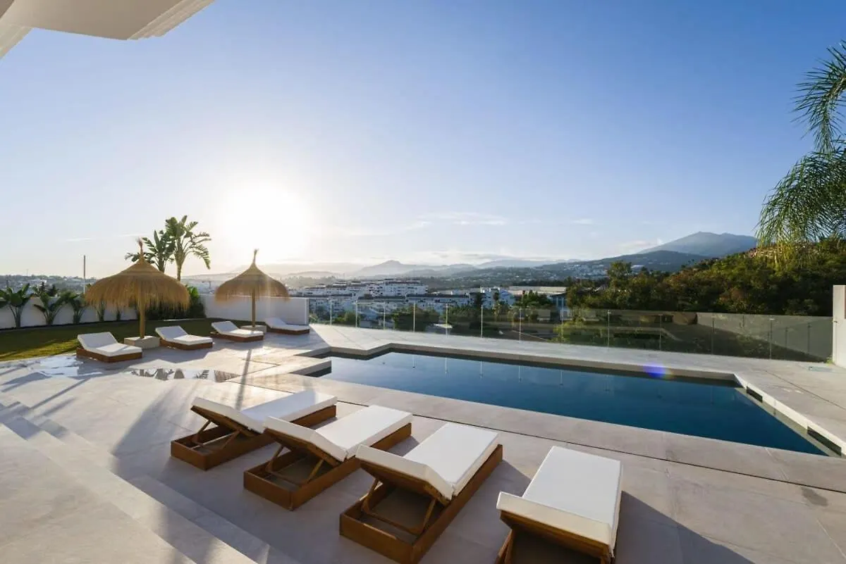 Villa Vega Luxury Living Premium Features Gym Jacuzzi Marbella