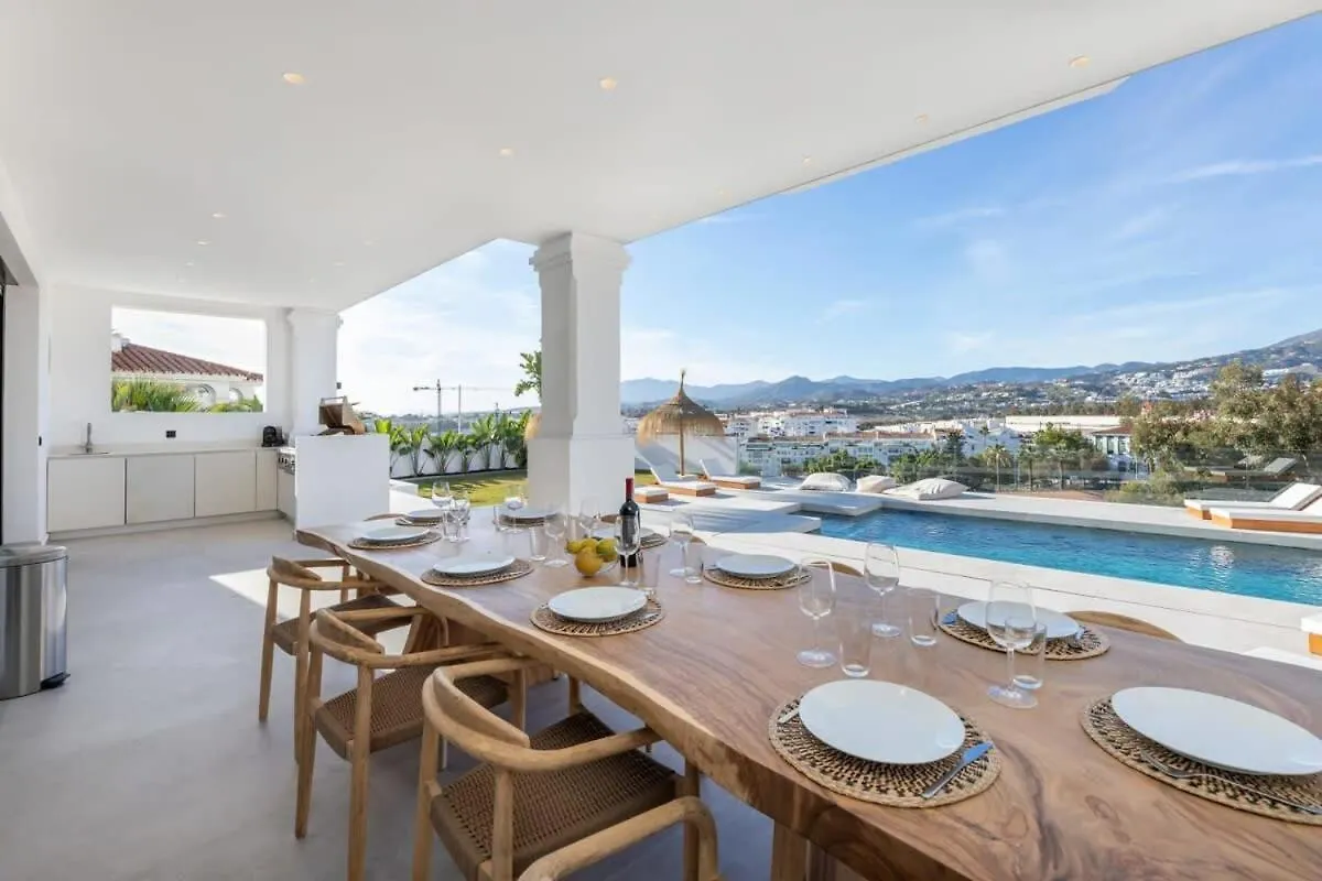 Villa Vega Luxury Living Premium Features Gym Jacuzzi Marbella